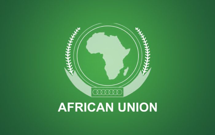AU logo on green background